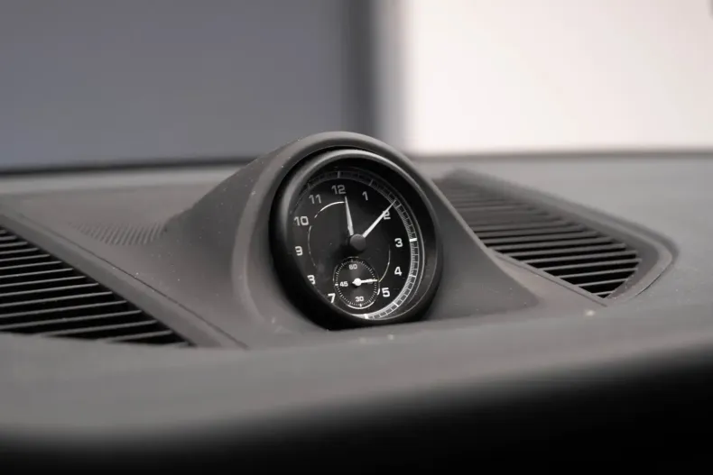 Porsche Macan din 2023 cu 25.500 km - oferta POR120612 - foto 30