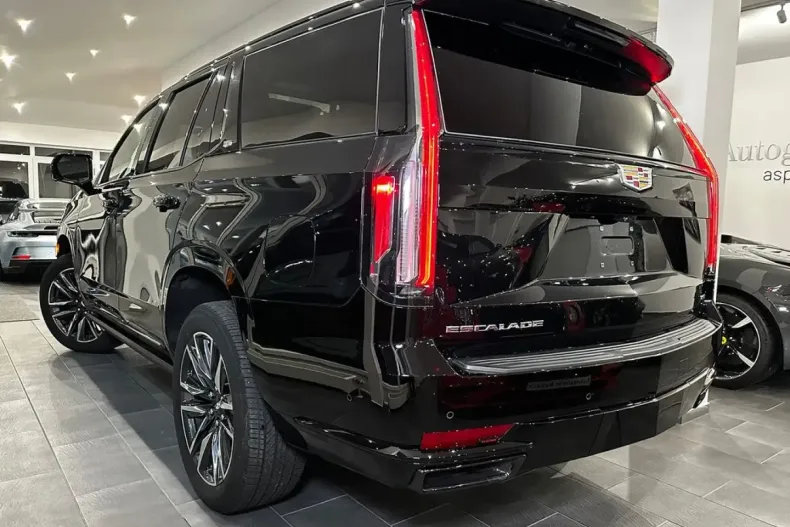 Cadillac Escalade din 2025 cu 0 km - oferta CAD120629 - foto 3