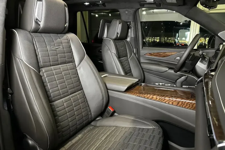 Cadillac Escalade din 2025 cu 0 km - oferta CAD120629 - foto 9