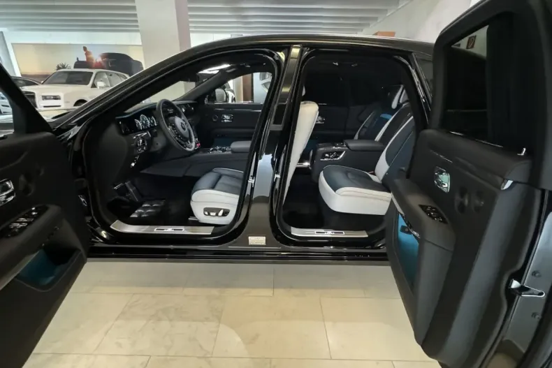 Rolls-Royce Ghost din 2024 cu 4.500 km - oferta ROL120632 - foto 3
