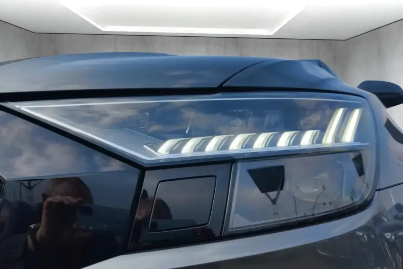 Audi Q8 din 2021 cu 54.100 km - oferta AUD120635 - foto 20