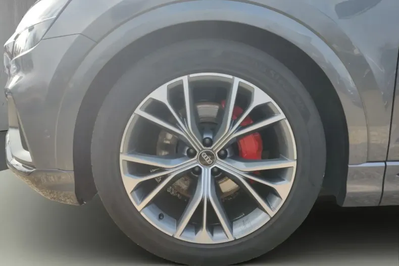 Audi Q8 din 2021 cu 54.100 km - oferta AUD120635 - foto 23