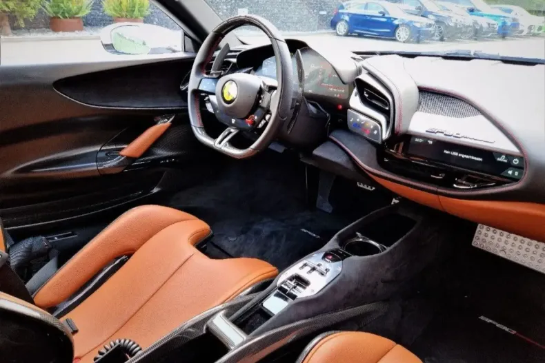 Ferrari SF90 din 2021 cu 3.150 km - oferta FER120637 - foto 11