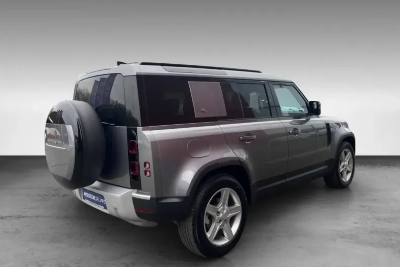 Land Rover Defender din 2023 cu 24.985 km - oferta LAN120641 - foto 6