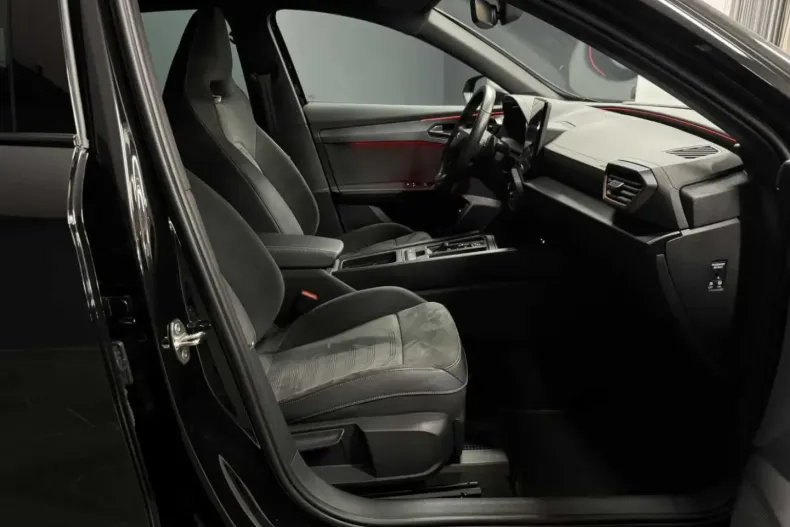 Cupra Formentor din 2023 cu 11.570 km - oferta CUP120643 - foto 12