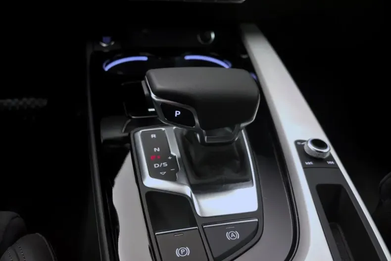 Audi A5 din 2024 cu 20.113 km - oferta AUD120644 - foto 13