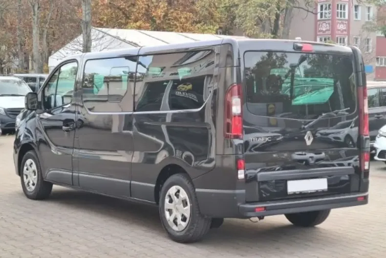 Renault Trafic din 2024 cu 50 km - oferta REN120646 - foto 3