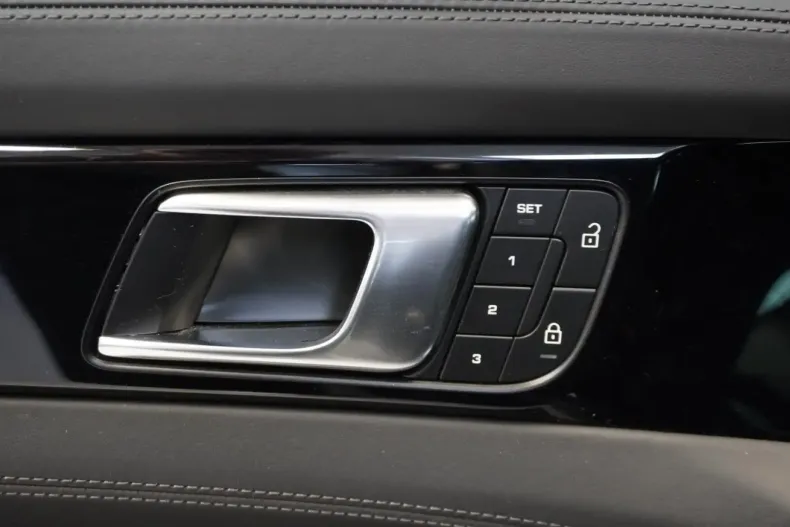 Porsche Panamera din 2023 cu 47.000 km - oferta POR120647 - foto 12