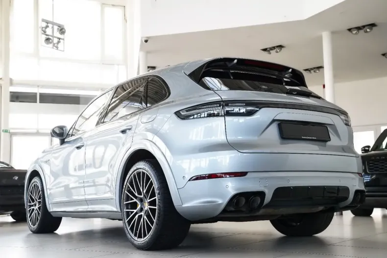 Porsche Cayenne din 2021 cu 94.000 km - oferta POR120649 - foto 2