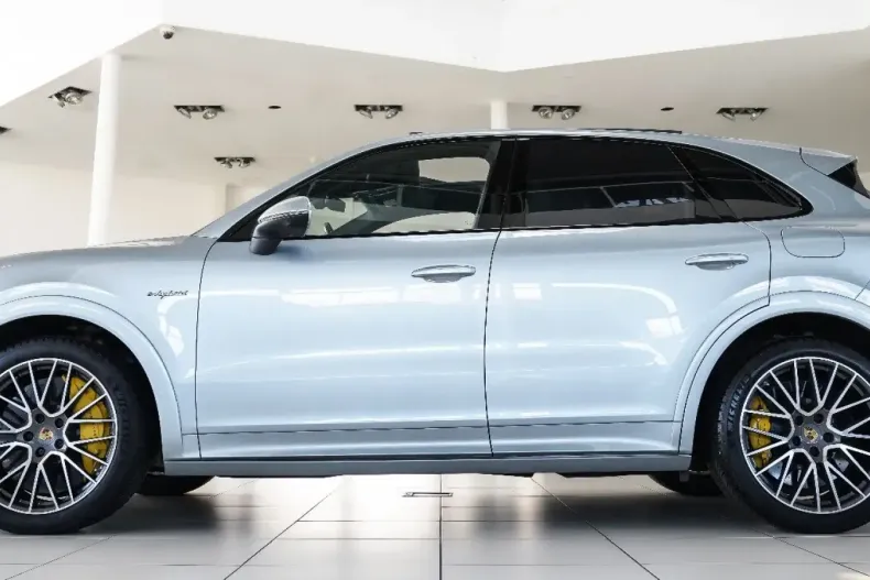 Porsche Cayenne din 2021 cu 94.000 km - oferta POR120649 - foto 4