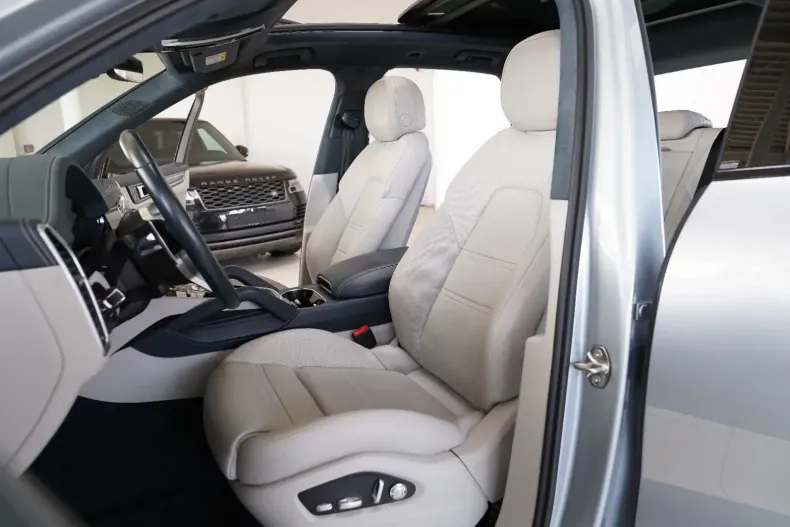 Porsche Cayenne din 2021 cu 94.000 km - oferta POR120649 - foto 18