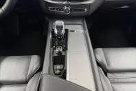 Volvo XC60 din 2024 cu 25.597 km - oferta VOL120659 - foto 8