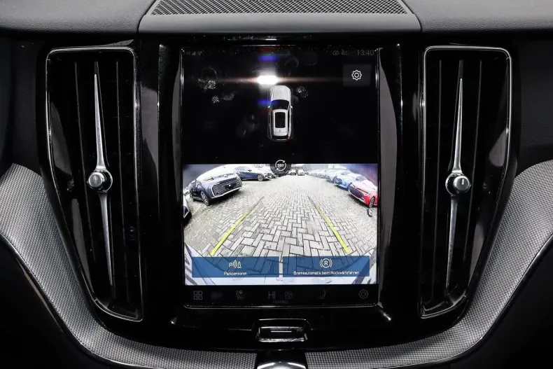 Volvo XC60 din 2024 cu 26.125 km - oferta VOL120660 - foto 9