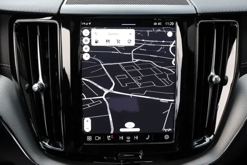 Volvo XC60 din 2024 cu 20.704 km - oferta VOL120663 - foto 7