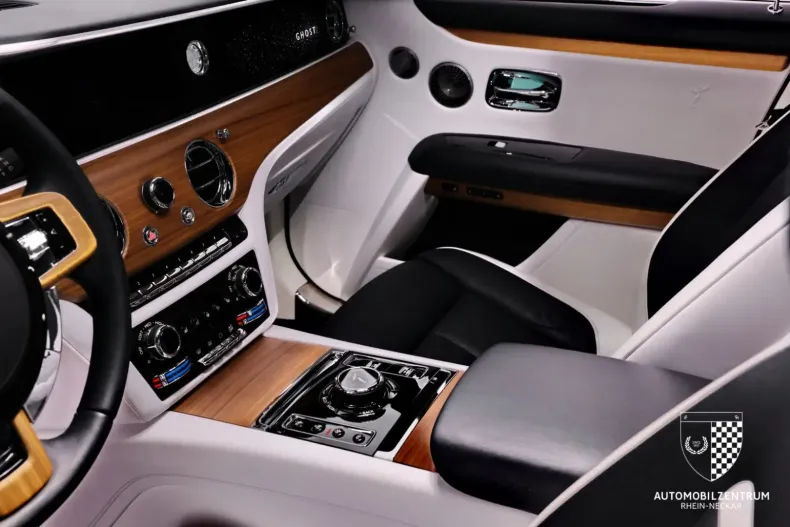 Rolls-Royce Ghost din 2021 cu 44.244 km - oferta ROL120664 - foto 23