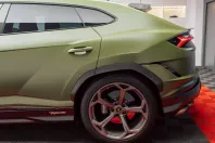 Lamborghini Urus din 2025 cu 5.900 km - oferta LAM120666 - foto 8