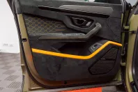 Lamborghini Urus din 2025 cu 5.900 km - oferta LAM120666 - foto 15