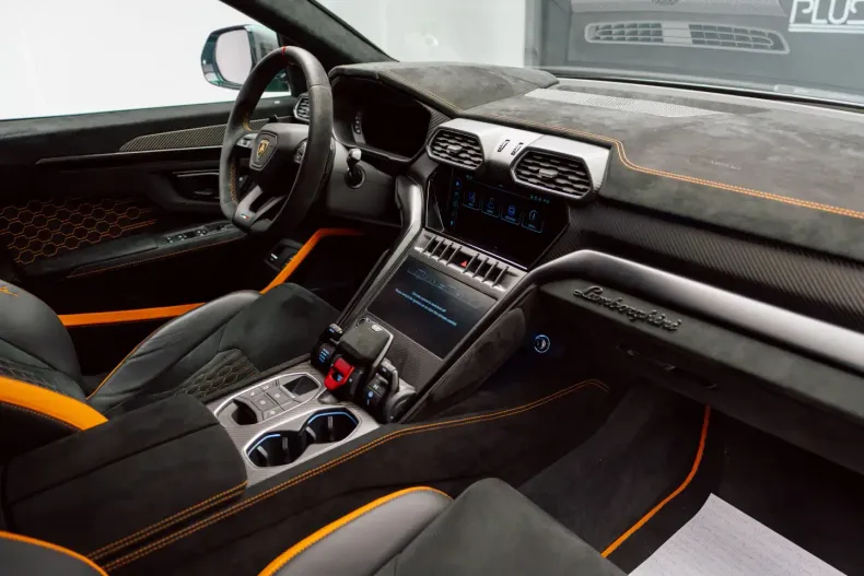 Lamborghini Urus din 2025 cu 5.900 km - oferta LAM120666 - foto 31