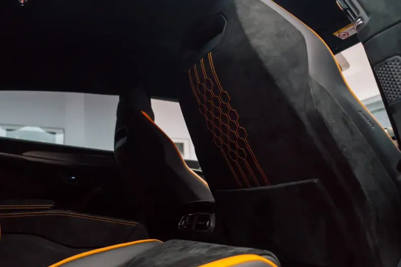 Lamborghini Urus din 2025 cu 5.900 km - oferta LAM120666 - foto 39