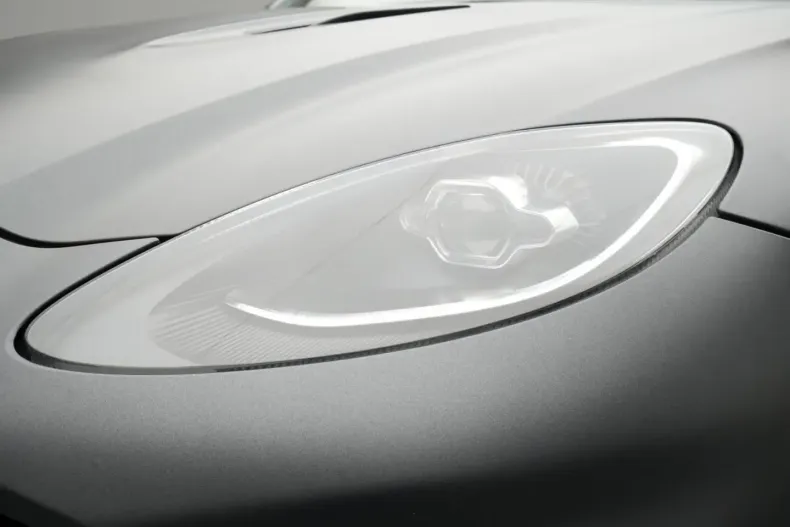 Aston Martin DBX din 2023 cu 10.400 km - oferta AST120669 - foto 28