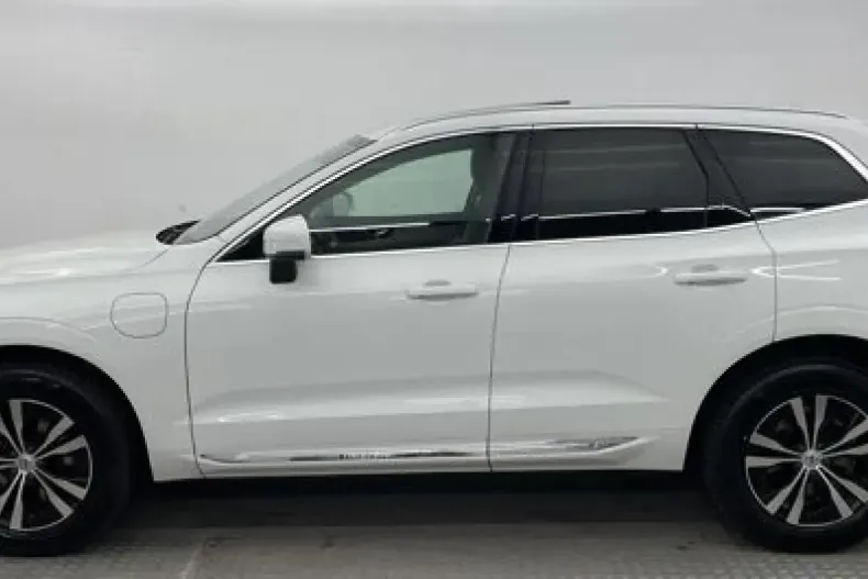 Volvo XC60 din 2021 cu 59.987 km - oferta VOL120670 - foto 2