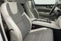 Volvo XC60 din 2021 cu 59.987 km - oferta VOL120670 - foto 8