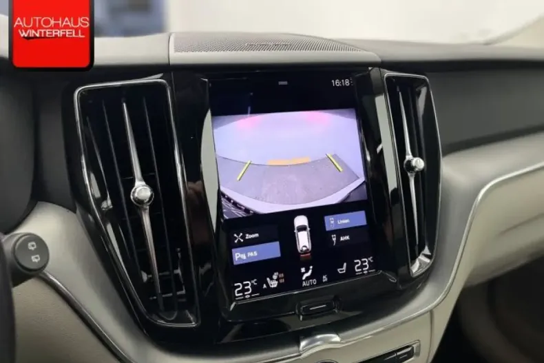 Volvo XC60 din 2021 cu 59.987 km - oferta VOL120670 - foto 12