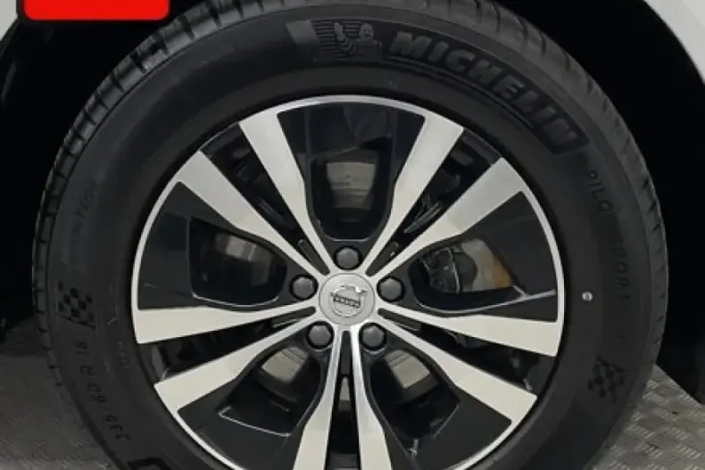 Volvo XC60 din 2021 cu 59.987 km - oferta VOL120670 - foto 15