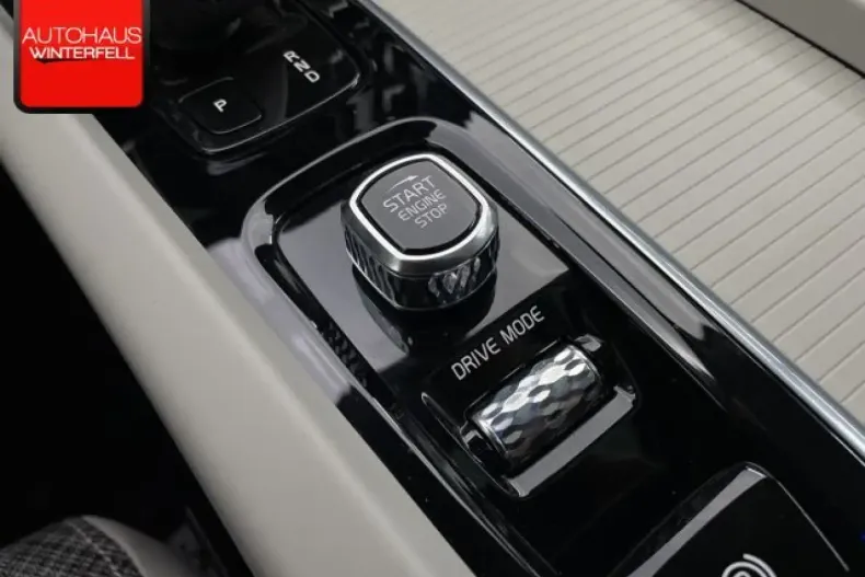 Volvo XC60 din 2021 cu 59.987 km - oferta VOL120670 - foto 25