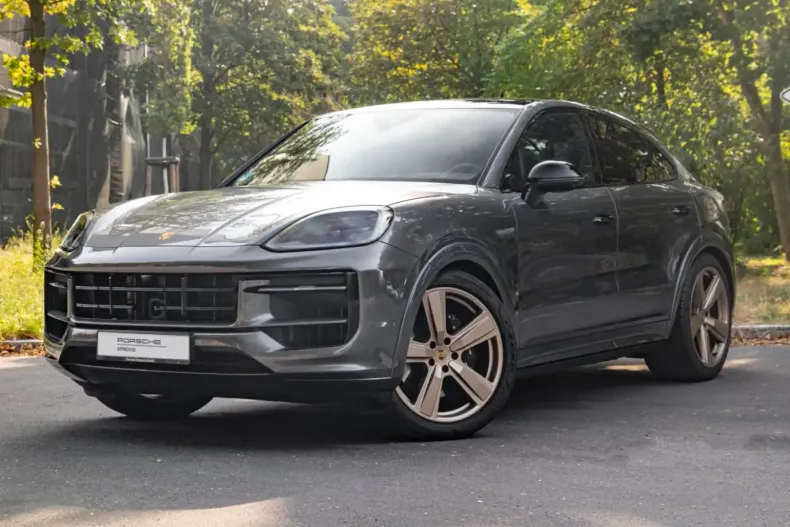 Porsche Cayenne din 2024 cu 9.000 km - oferta POR120671 - foto 1