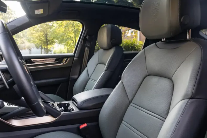 Porsche Cayenne din 2024 cu 9.000 km - oferta POR120671 - foto 6