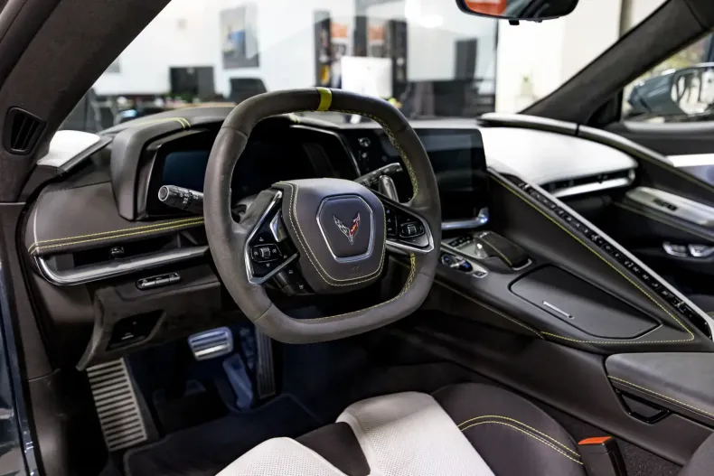 Corvette C8 din 2021 cu 14.700 km - oferta COR120672 - foto 17