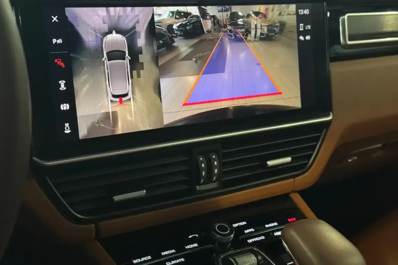 Porsche Cayenne din 2023 cu 62.000 km - oferta POR120675 - foto 18