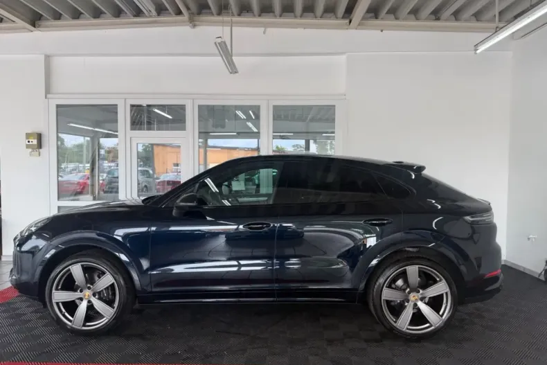 Porsche Cayenne din 2023 cu 28.900 km - oferta POR120678 - foto 3