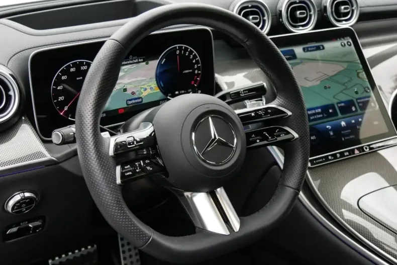 Mercedes-Benz GLC 300 din 2024 cu 19.990 km - oferta MER120683 - foto 8