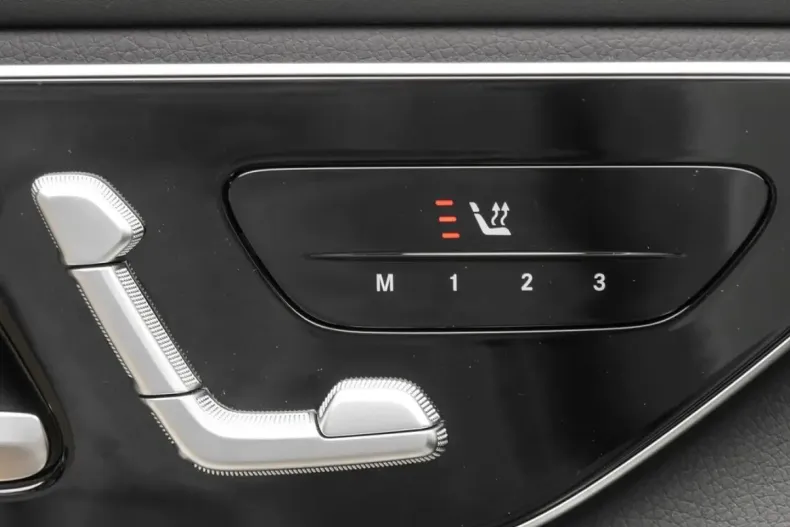 Mercedes-Benz GLC 300 din 2024 cu 19.990 km - oferta MER120683 - foto 13