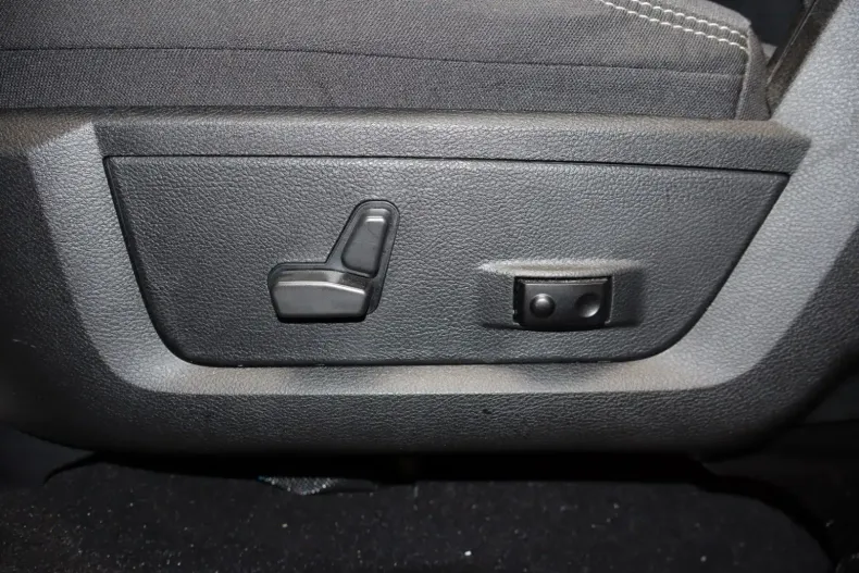 Dodge RAM din 2023 cu 26.000 km - oferta DOD120684 - foto 22