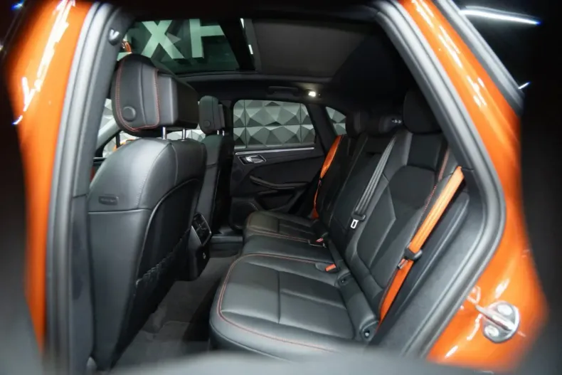 Porsche Macan din 2021 cu 33.609 km - oferta POR120687 - foto 28