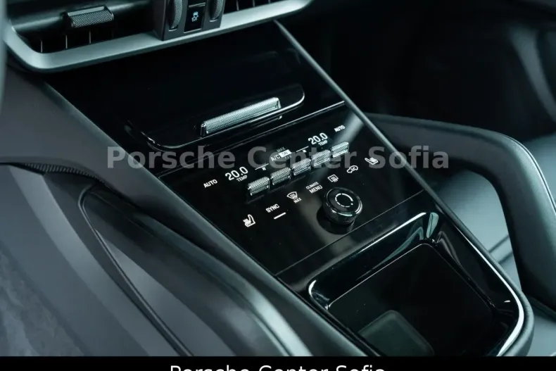 Porsche Cayenne din 2024 cu 37.800 km - oferta POR120689 - foto 15