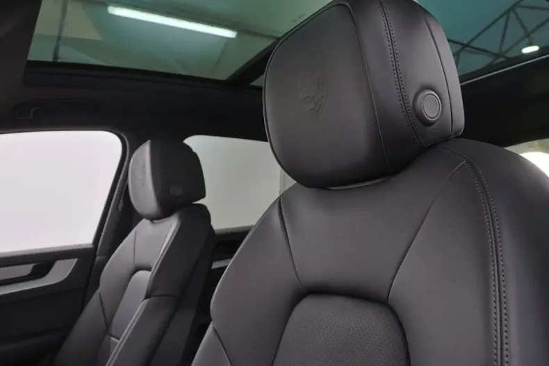 Porsche Cayenne din 2024 cu 17.000 km - oferta POR120690 - foto 10