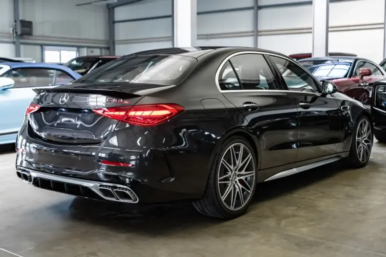 Mercedes-Benz C 63 AMG din 2024 cu 21.505 km - oferta MER120701 - foto 11