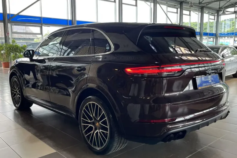 Porsche Cayenne din 2020 cu 79.980 km - oferta POR120704 - foto 4