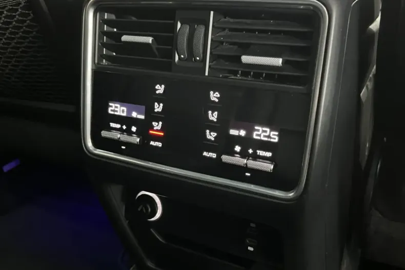 Porsche Cayenne din 2020 cu 79.980 km - oferta POR120704 - foto 22