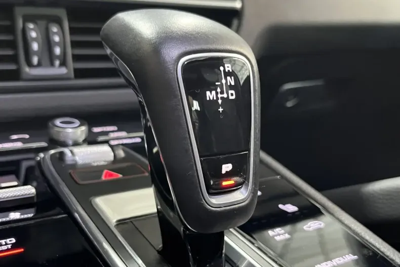 Porsche Cayenne din 2020 cu 79.980 km - oferta POR120704 - foto 28