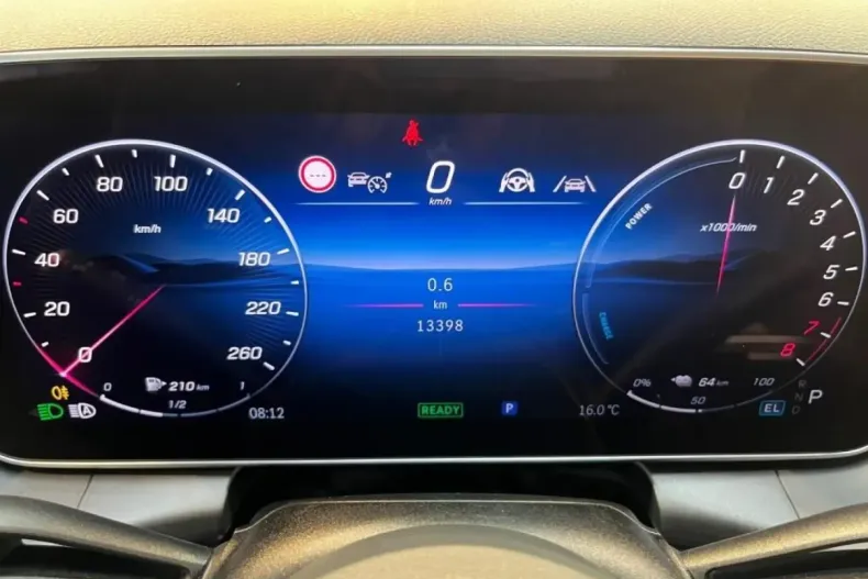 Mercedes-Benz GLC 300 din 2024 cu 13.398 km - oferta MER120708 - foto 9