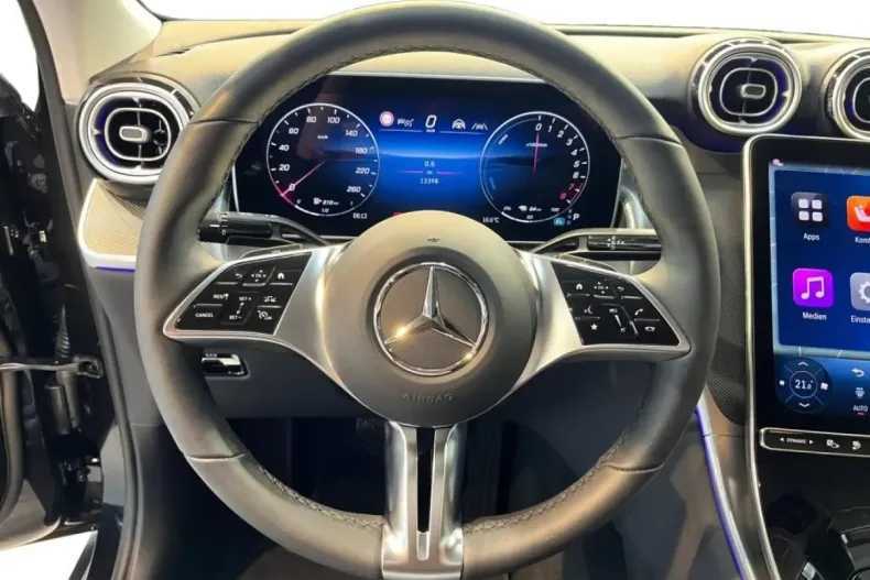 Mercedes-Benz GLC 300 din 2024 cu 13.398 km - oferta MER120708 - foto 10