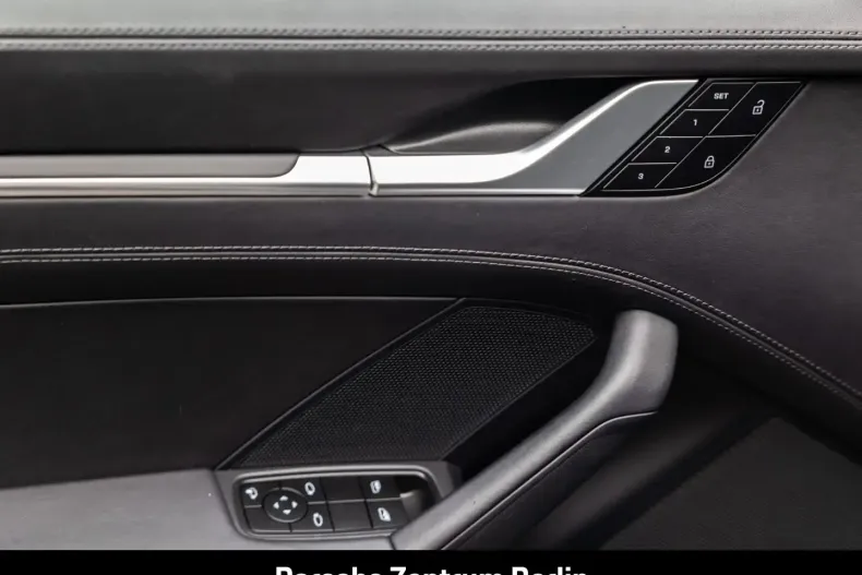 Porsche 992 din 2024 cu 26.279 km - oferta POR120710 - foto 24