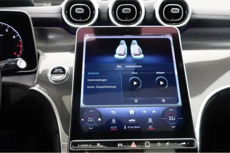 Mercedes-Benz GLC 300 din 2023 cu 20.000 km - oferta MER120713 - foto 18