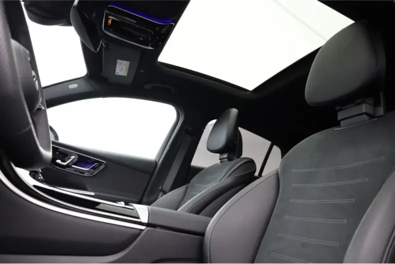 Mercedes-Benz GLC 300 din 2023 cu 20.000 km - oferta MER120713 - foto 23