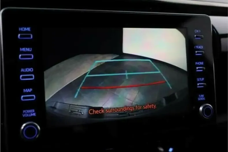 Toyota Hilux din 2024 cu 8.900 km - oferta TOY120717 - foto 11